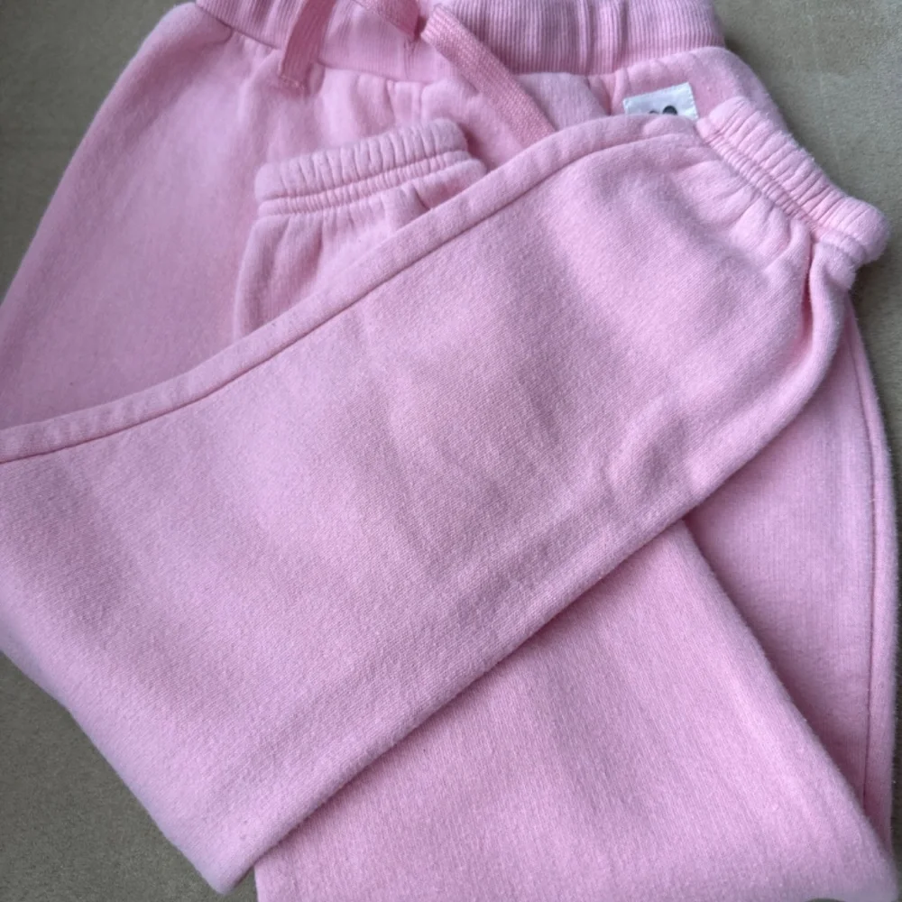 Sweats - Picture 3 of 3